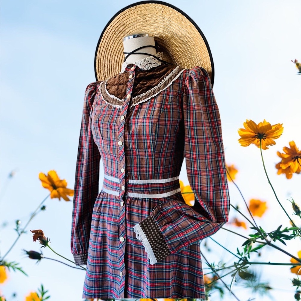 Vintage 70’s Brown Plaid Gunne Sax Prairie Cottagecore Dress